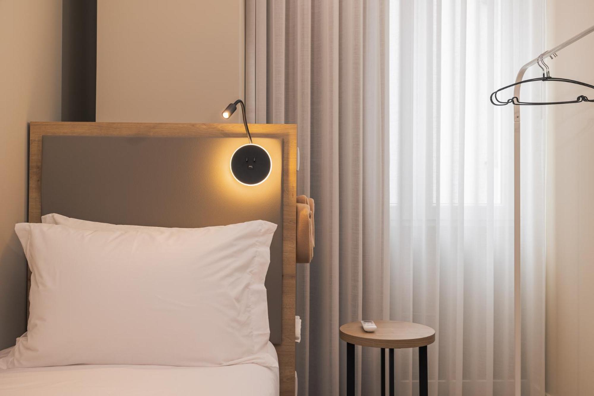 Monturi Hostel Ponta Delgada Eksteriør billede
